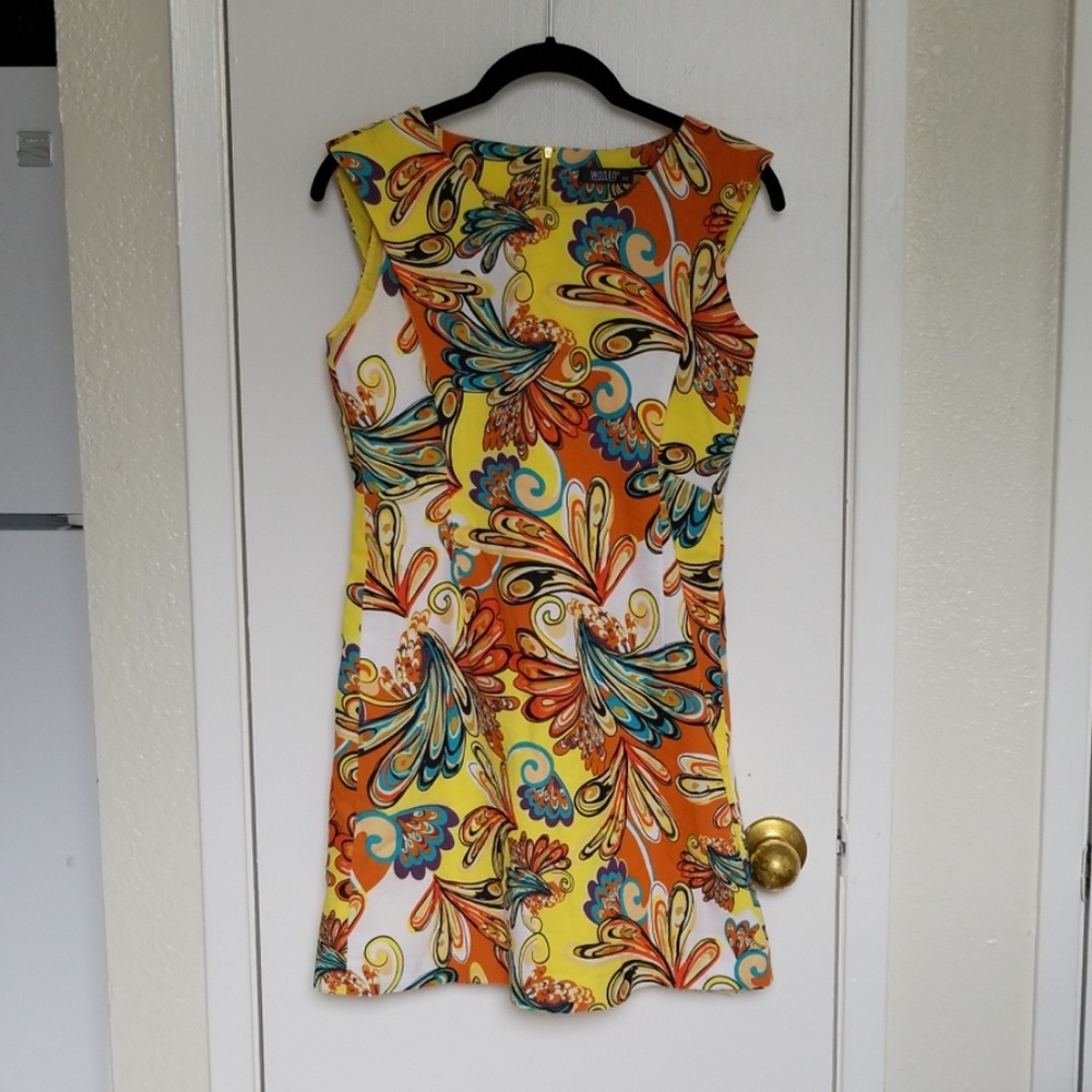 VGUC Sunny Sheath Dress